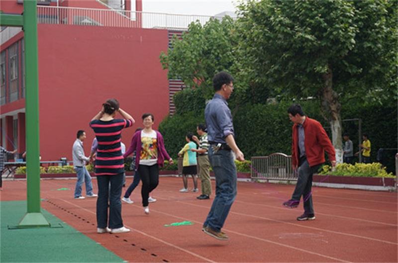 http://s.yun12.cn/ncsyzx/images/kqkunhin2d320200520110445.jpg